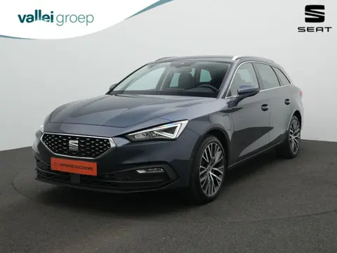 SEAT Leon Sportstourer 1.4 TSI e-Hybrid 204 pk Xcellence | Achteruitrijcamera | Stuur-/stoelverwarmi