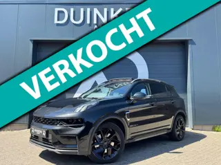 Lynk & Co 01 1.5 Plug- in Hybrid | Black Edition | Pano | Stoelverwarming | Carplay | Keyless | 360 
