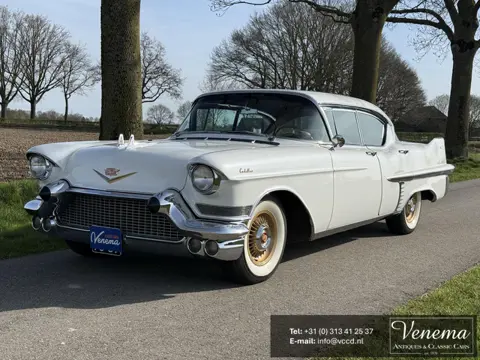 Cadillac Sedan de ville