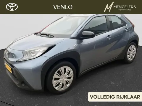 Toyota Aygo X 1.0 VVT-i MT Play | Rijklaar | BTWauto | Carplay/-AndroidAuto