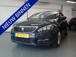 Peugeot 308 1.2 110pk PureTech Blue Lease 5drs, Airco, Navigatie, Cruise controle, Elek ramen, Apple