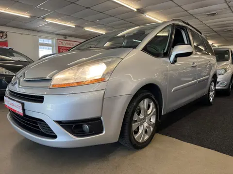 Citroen Grand C4 Picasso 1.8-16V Ambiance 7p. Cruise/climate control, trekhaak en netjes onderhouden