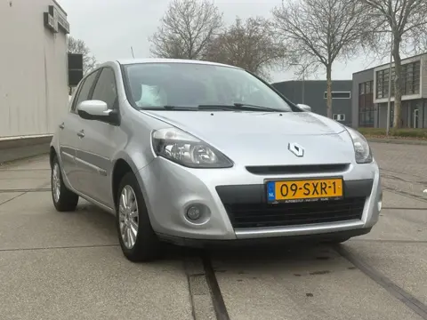 Renault Clio 1.2 Collection 2012 Airco/Navi/Cruise Nap