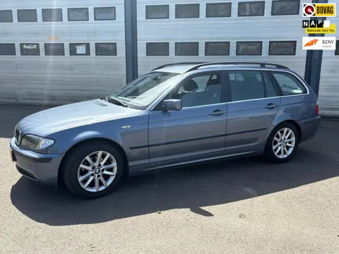 BMW 3-serie Touring 318i Special Edition | Climate control | Leder | Erg netjes