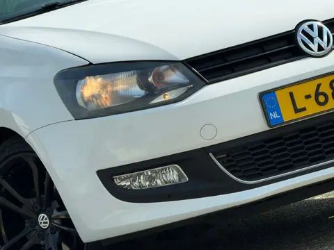 Volkswagen Polo 1.2 Easyline| Candy White | Panorama Dak/Airco - Sportieve 3-Deurs!