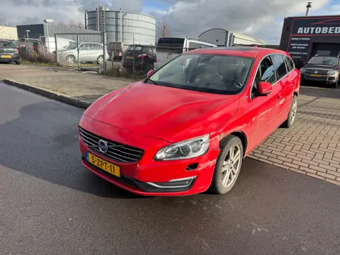 Volvo V60 2.4 D6 AWD Plug-In Hybrid Summum