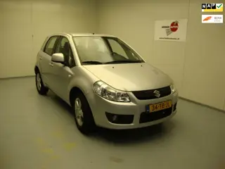 Suzuki SX4 1.6 Exclusive