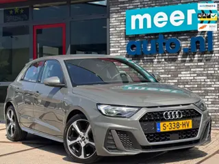 Audi A1 Sportback 25 TFSI 3s S-LINE l S-LINE l VIRTUAL l LED KOPLLAMPEN l CARPLAY l DAB l LANE ASSIS