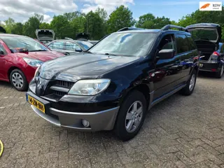 Mitsubishi Outlander Sport 2.0 Invite+ AIRCO