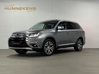 Mitsubishi Outlander 2.0 Instyle 7 persoons | Trekhaak | Open dak | 360 Camera | Stuur-/stoelverwarm
