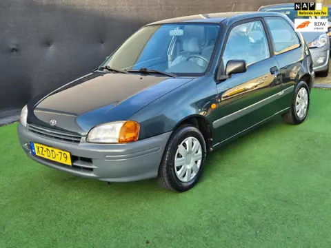 Toyota Starlet 1.3-16V XLi AUTOMAAT NAP!