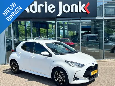 Toyota Yaris 1.5 Hybrid Dynamic AUTOMAAT |  A. CAMERA | APPLE CARPLAY/ANDROID AUTO | 16"LM VELGEN | 