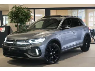 Volkswagen T-Roc 1.5 TSI 2x R-Line DSG Facelift Pano Black Cam Led Virtual Trekhaak ACC