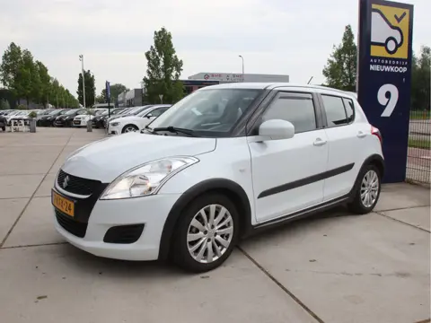 Suzuki Swift 1.2 Bandit EASSS 1e eig, NL Auto, Pano, Navi, Airco Nieuwstaat!
