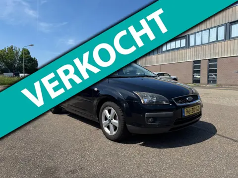 Ford Focus 1.8-16V AC, CC, Apple Carplay/Android