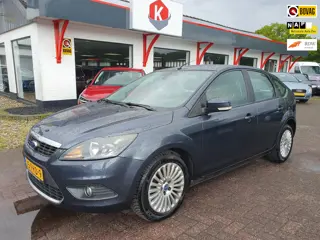 Ford Focus 1.8 Limited CLIMA/PDC/NAVI BJ 2011