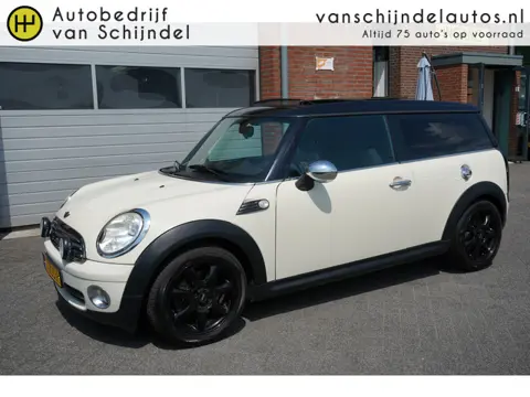 MINI Clubman 1.6 120PK COOPER CHILI KEURIGE STAAT PANORAMADAK 1/2 LEDER ECC AIRCO CRUISECONTROL PARK