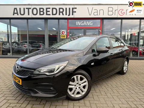 Opel Astra Sports Tourer 1.2 Edition | Cruise | Trekhaak | PDC