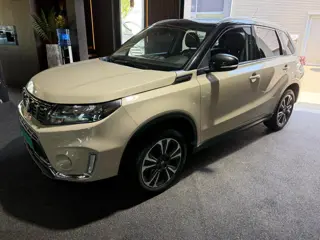 Suzuki Vitara 1.4 Boosterjet Style Smart Hybrid