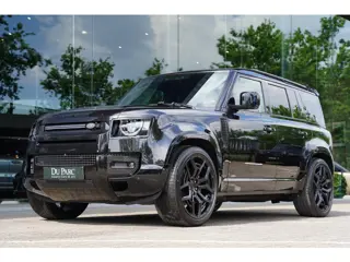 Land Rover Defender 110 P 400 E X-Dynamic HSE URBAN / Panoramadak / 23 Inch / BTW