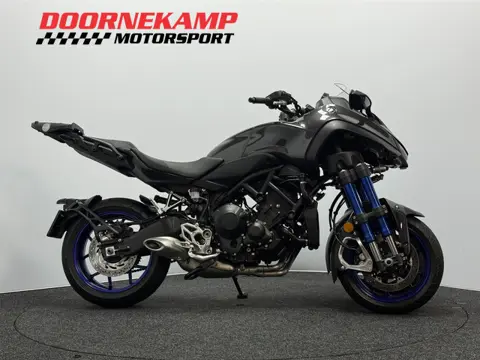 Yamaha NIKEN (bj 2021)
