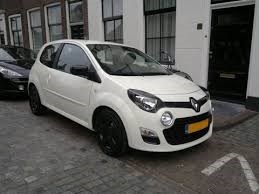 RENAULT CLIO 1.2 16V 75 AUTHENTIQUE Juni 2012