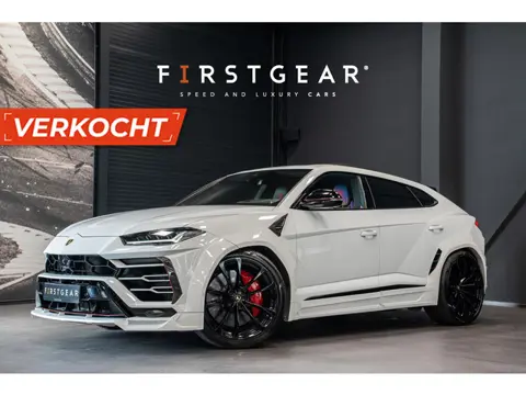 Lamborghini Urus 4.0 V8 *Novitec / B&O Advanced / Panorama / Stoelventilatie + massage / HUD*
