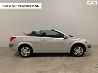 Renault Mégane Coupé-Cabriolet 1.6-16V Automaat Leer Apple Navi