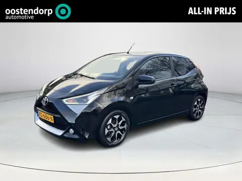 Toyota Aygo 1.0 VVT-i x-joy | Carplay | Licht metalen velgen | Automatische airco | Parkeercamera |