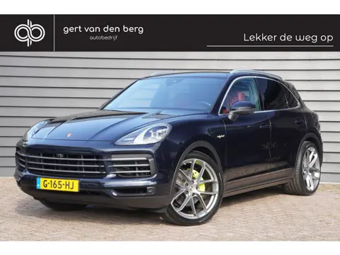 Porsche Cayenne 3.0 E-Hybrid - LEDER - 360 CAMERA - TREKHAAK - SPORTCHRONO - BOSE -