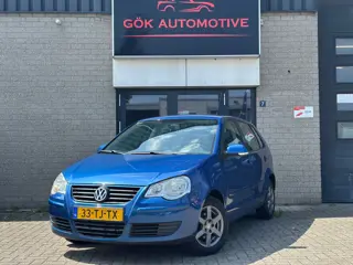 Volkswagen Polo 1.4-16V Optive / Airco / 5 Deurs / Elekt Ramen & Spiegels / LM Velgen