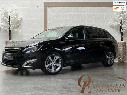 Peugeot 308 SW 1.2 AUT GT-line / Keyless Go / Pano / Camera / Alcantara / Dodehoek / Cruise / Trekha