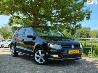 Volkswagen Polo 1.2 TSI Highline | Schuif/kantel dak + Cruise + Clima + Stoel verw. nu € 6.975,-!!!