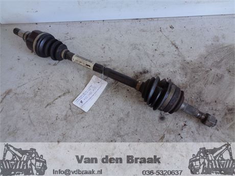 Peugeot 208 1.2 VTi 2012-2019 Aandrijfas links