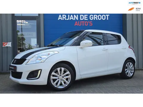 Suzuki Swift 1.2 95PK 5Drs Exclusive Keyles Clima Cruise PDC Bleutooth