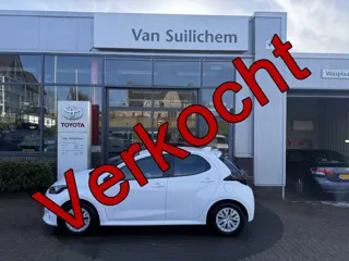 Toyota Yaris 1.5 Hybrid Active (bj 2022, automaat)