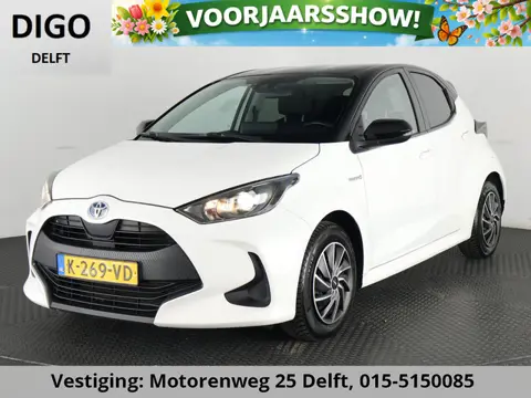 Toyota Yaris 1.5 HYBRIDE BLACK & WHITE GARANTIE TOT 3-2031! . APPLE CARPLAY & ANDRIOD AUTO . ACHTERU