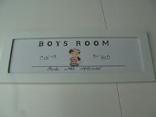 WANDVERSIERING PRINCE ARCHIE BOYS ROOM NIEUW