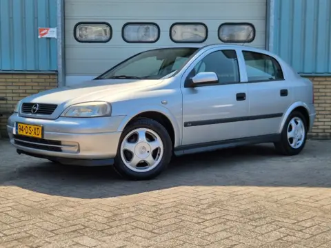 OPEL ASTRA 1.6 CLUB