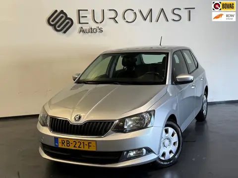 Skoda Fabia 1.4 TDI Ambition Businessline Pro Navi Airco Cruise Pdc Nieuwe Apk