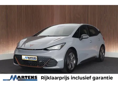 CUPRA Born Essential 204pk 62 kWh Carplay Parkeersensoren