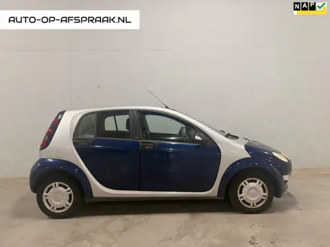 Smart Forfour 1.1 pulse 5drs. APK 2027