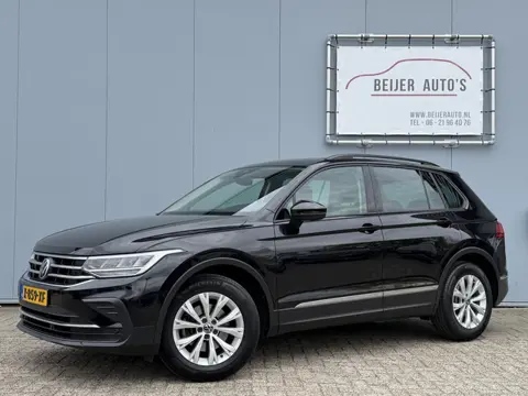 Volkswagen Tiguan 1.5 TSI Life Automaat Carplay/Trekhaak/17inch.