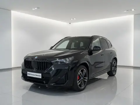 BMW X1 sDrive20i M-Sport Pro | Panorama | 19" | Leder