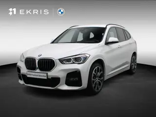 BMW X1 xDrive20d High Executive | M Sportpakket | Entertainment Pack | Trekhaak | Achteruitrijcamera