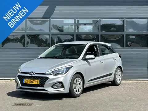 HYUNDAI I20 1.0 T-GDI COMFORT I TREKHAAK I APPLE CARPLAY I P-CAMERA
