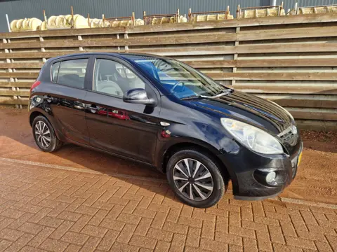 Hyundai I20 1.2i DynamicVersion Airco