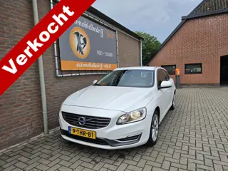 Volvo V60 2.0 D4 Summum (bj 2014)