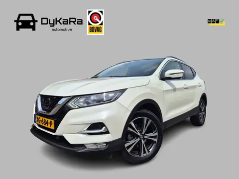 Nissan Qashqai 1.2 N-Connecta Pano, Trekhaak, Camera, NAP