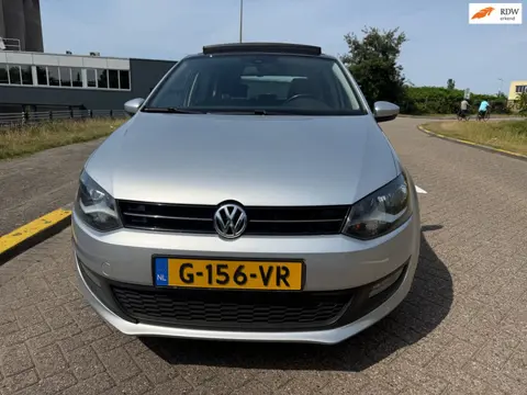 Volkswagen Polo 1.4-16V Highline_AUTOMAAT_OPENDAK_NETTE AUTO